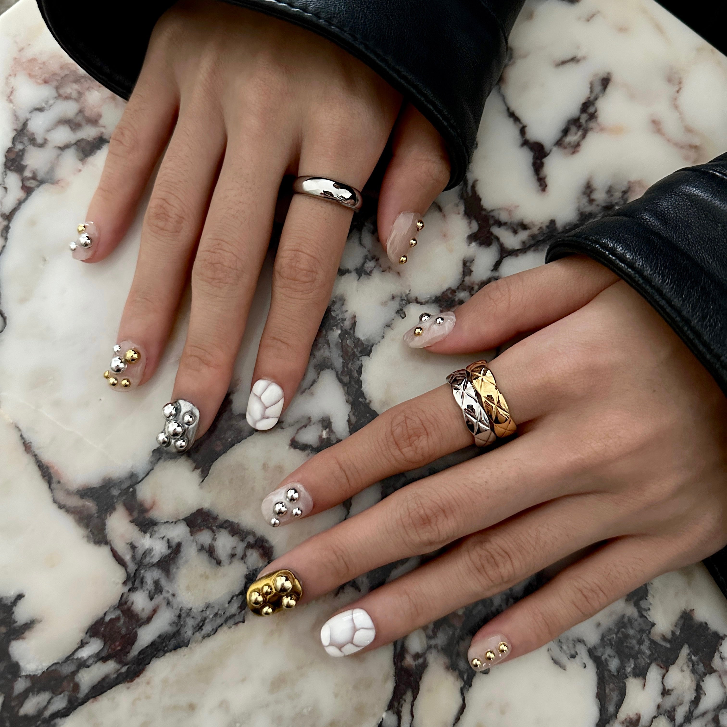 Metalic Charm – Glamade