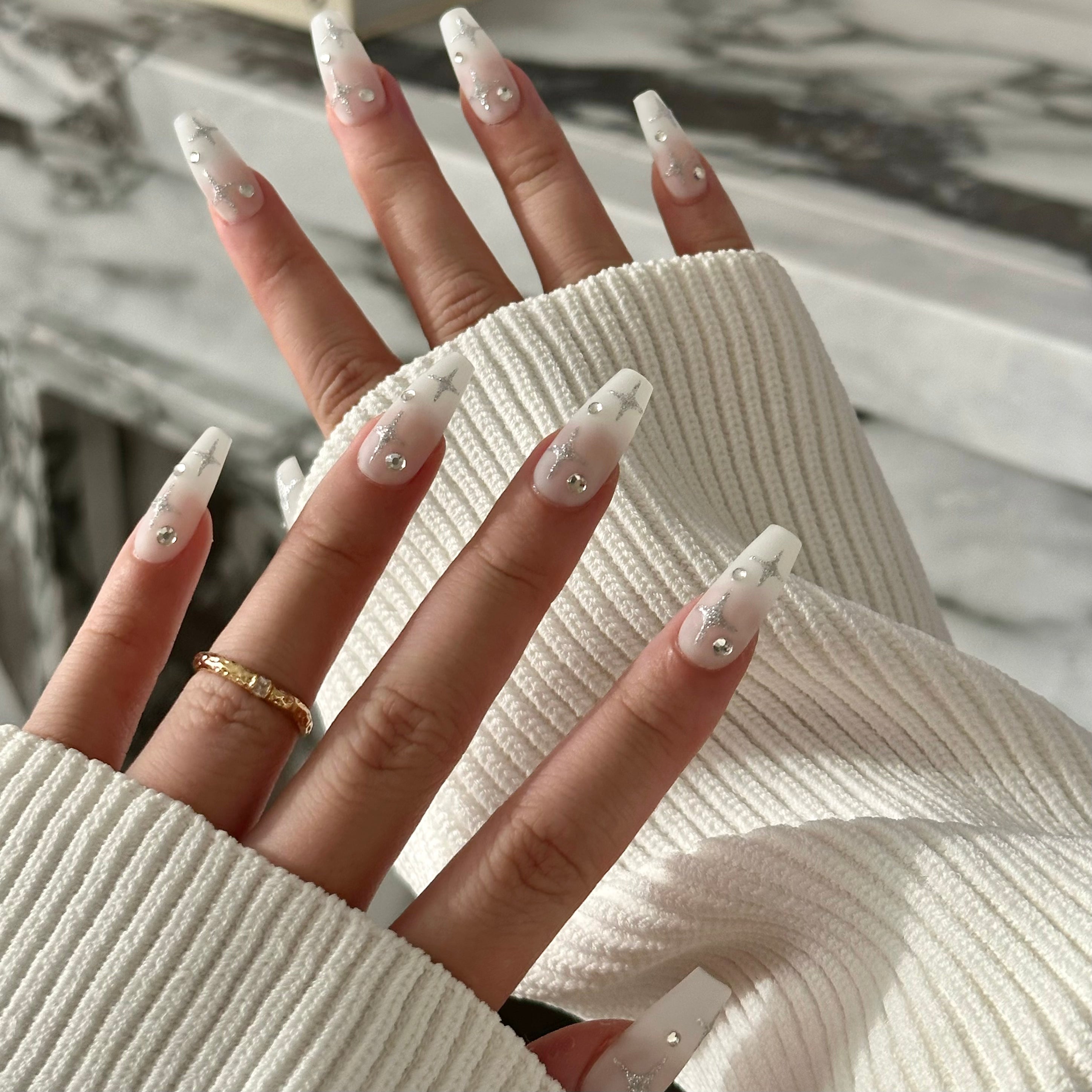 baddie white nails with gold rhinestones｜TikTok Search